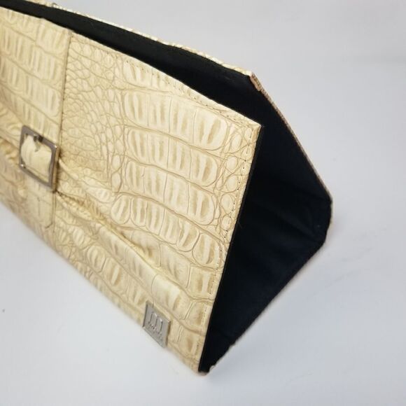 Miche ivory bag cover. Faux Alligator Texture - Picture 4 of 7